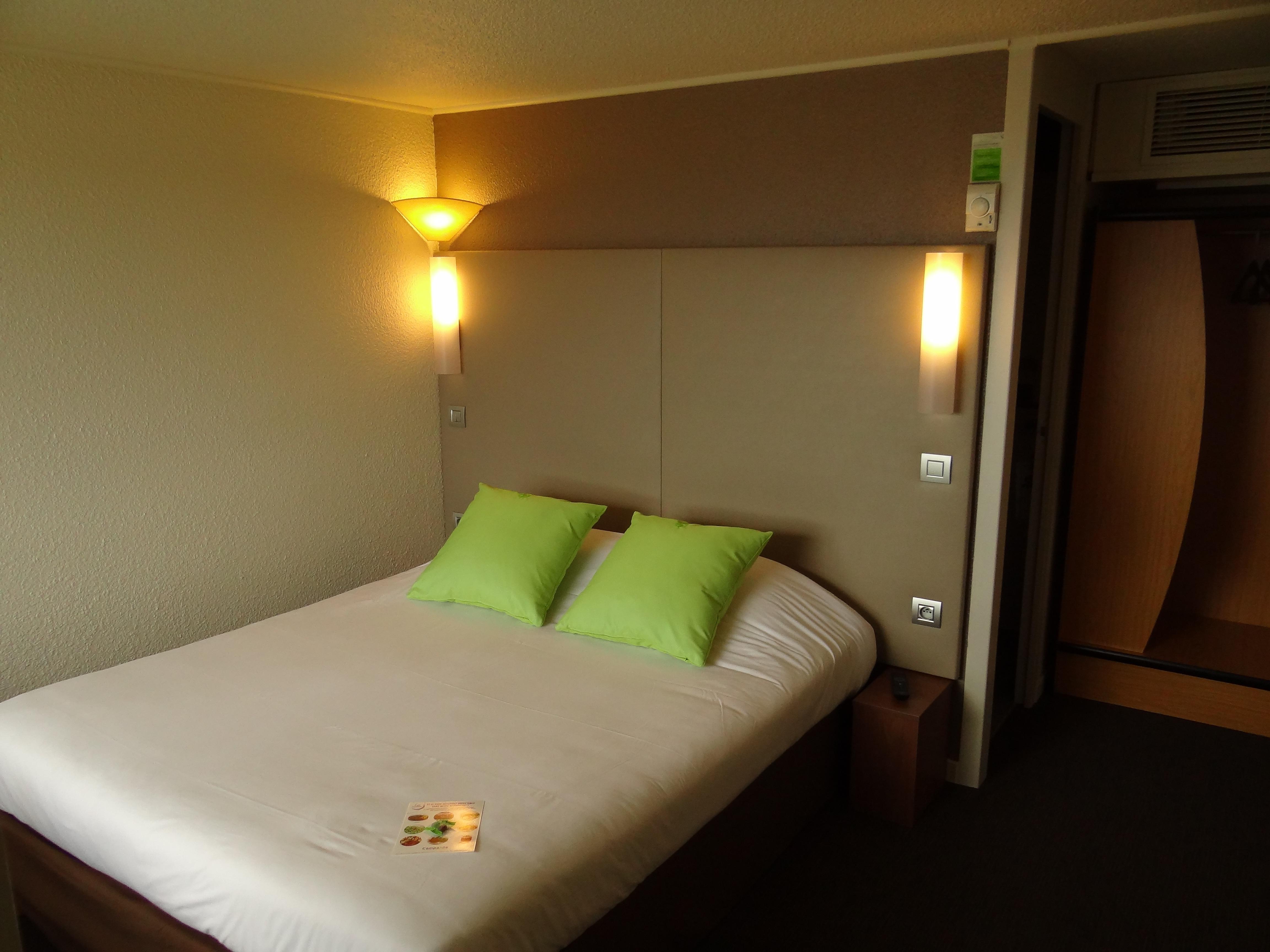 Hotel Campanile Marseille Saint Antoine Esterno foto