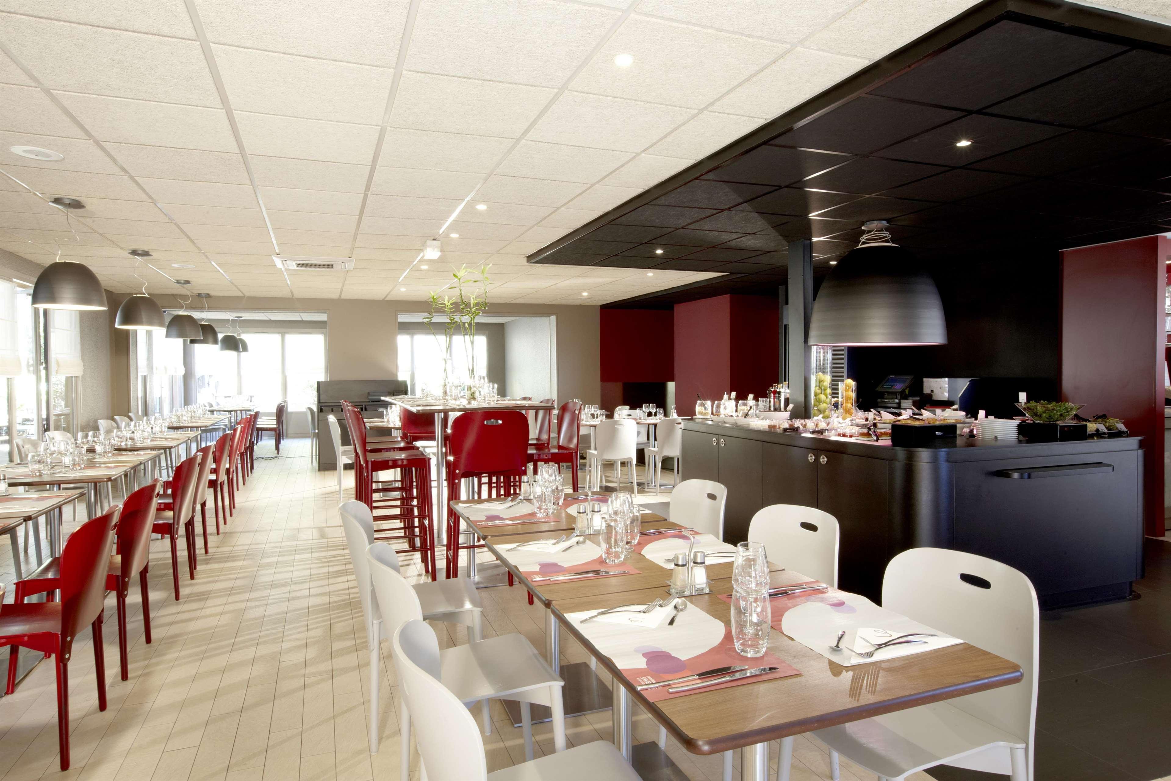 Hotel Campanile Marseille Saint Antoine Ristorante foto