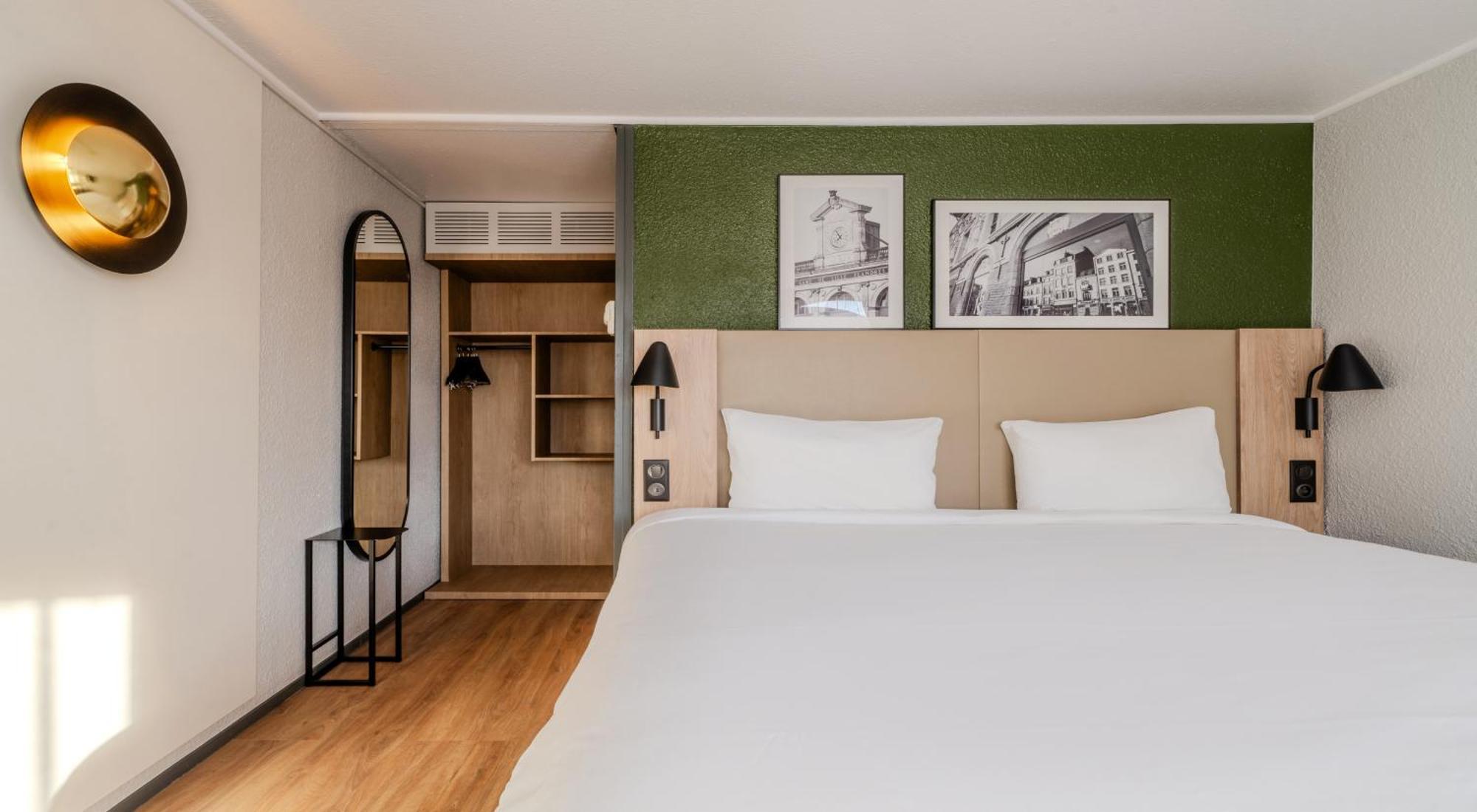 Hotel Campanile Marseille Saint Antoine Esterno foto