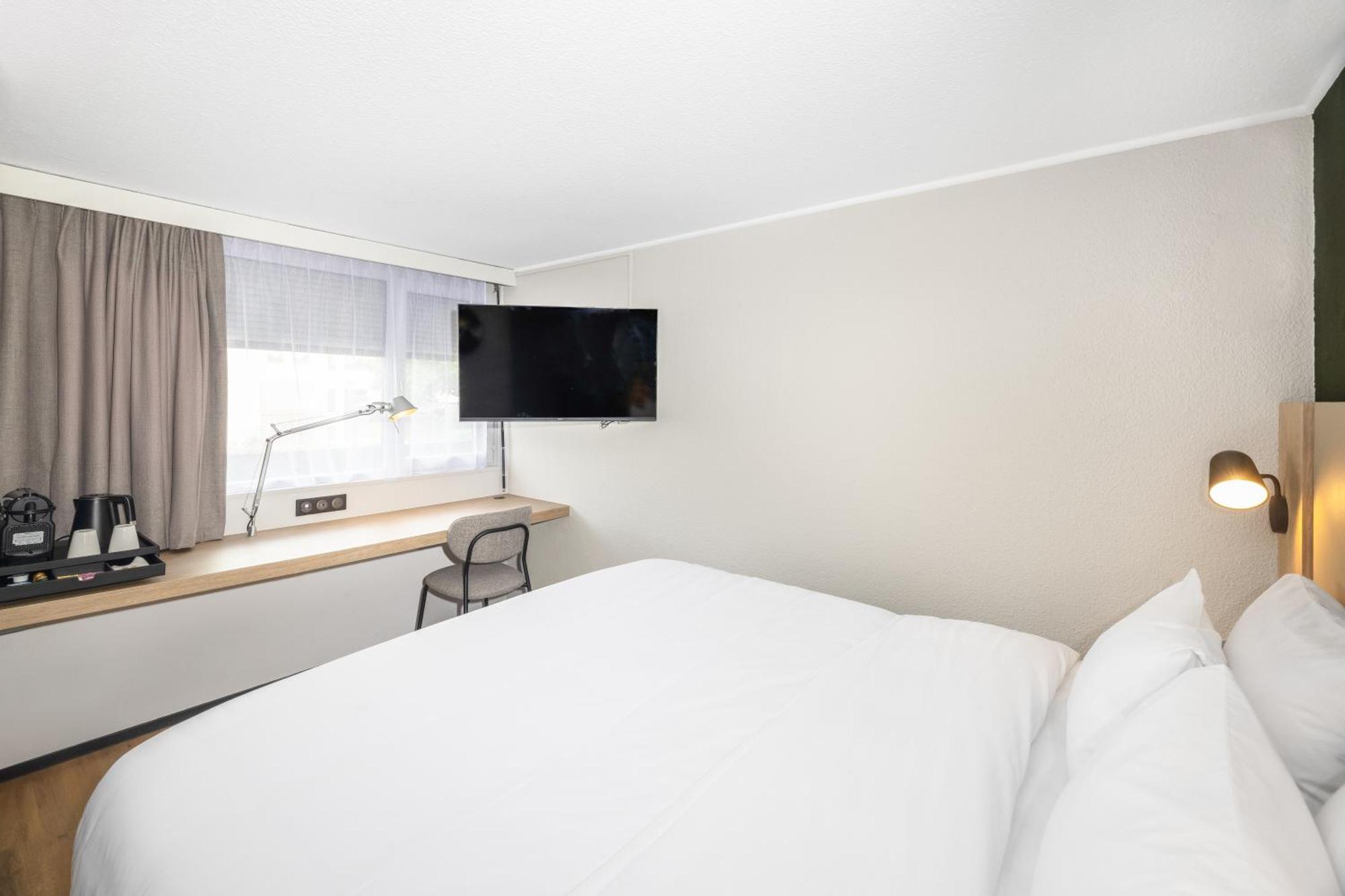 Hotel Campanile Marseille Saint Antoine Esterno foto